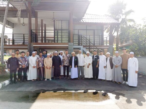 ร่วมทำบุญ สำนักงานแขวงทางหลวงปัตตานี